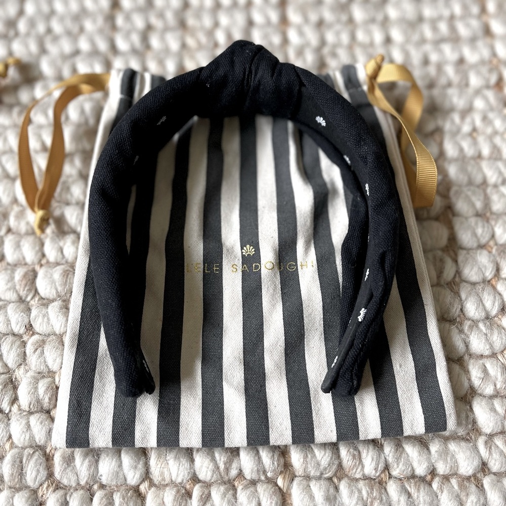 Lele Sadoughi classic black canvas headband